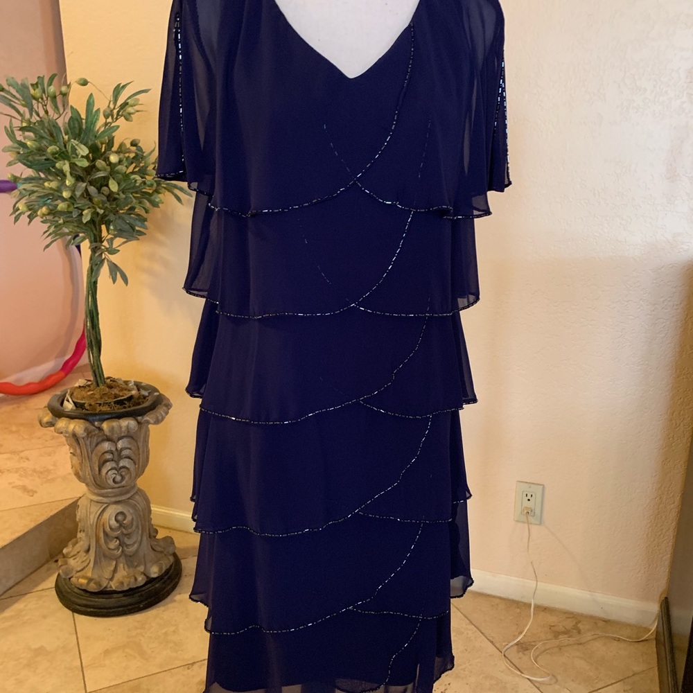 EUC Patra tiered, beaded cocktail dress size 8